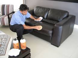 Phương pháp giặt sofa hiệu quả