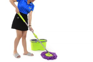 Vệ sinh chổi lau nhà sạch sẽ